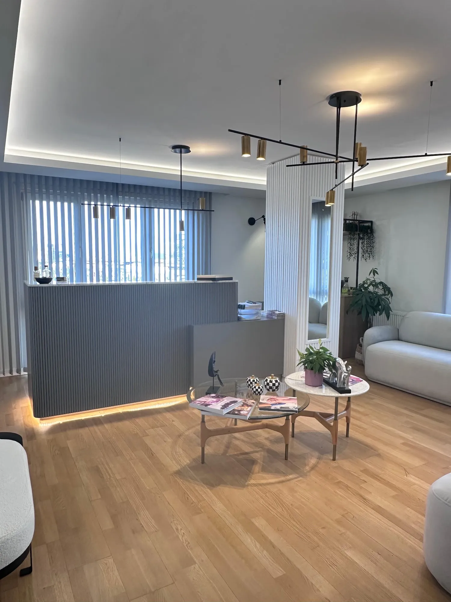 Op. Dr. Erhan Karaalp kliniği